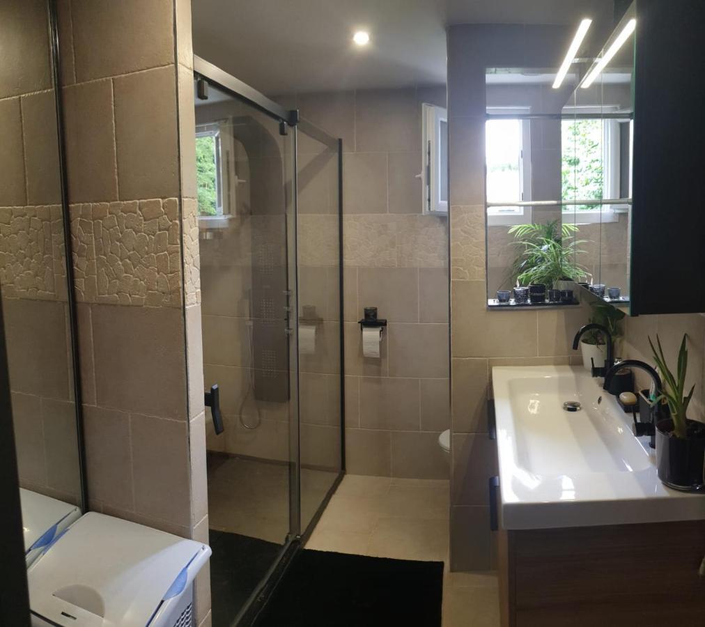 אסקיין Chambre Cosy Entre Mer Et Montagne מראה חיצוני תמונה